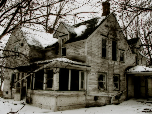 old family house abandoned home rural interestingness farm country neglected eerie iowa spooky explore forgotten weathered disused homestead discarded forsaken deserted decaying dilapidated abused 291 sfx fallingapart creativenonfiction mcmorr