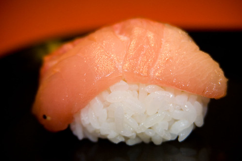 Yellowtail Nigiri – Sushi Day