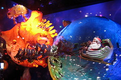 NYC - Macy's 2007 Holiday Window Display - Santa's Big Night