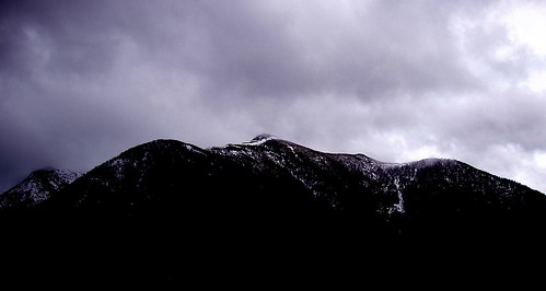 blanco del nieve negro asturias paisaje nubes invierno montaña frio moxy cangas narcea asturiasparaisonatural