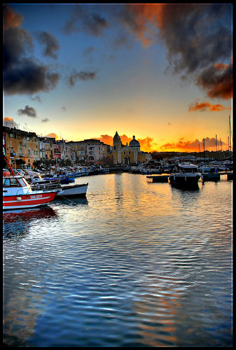 sunset red sea sky italy orange sun island italia campania harbour naples soe procida hdr breathtaking tiamo gabrielescotto gabrielescottodifasano