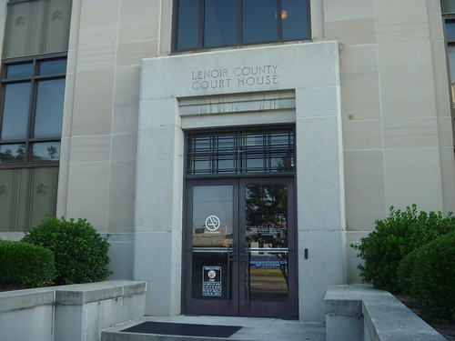 entrance northcarolina courthouse kinston lenoircounty