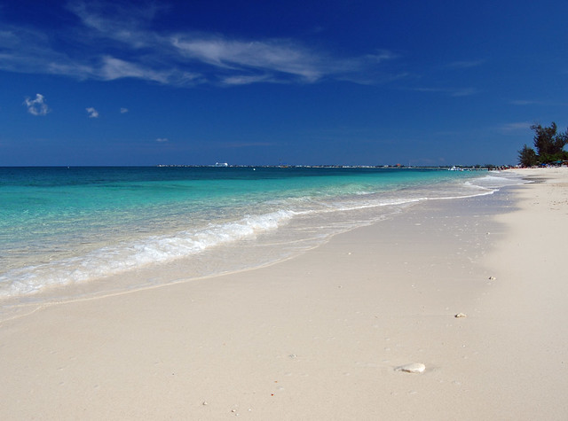 Disfrute de las mejores playas del mundo en el Caribe: Seven Mile Beach, Grand Cayman