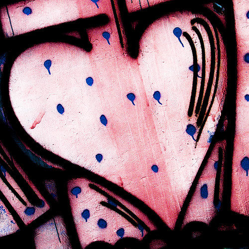 city topf25 wall painting square torino graffiti heart artistic expression spray explore palabra artisticexpression explored flickrsbest mywinners lumase luigimasella theheartchallengeone