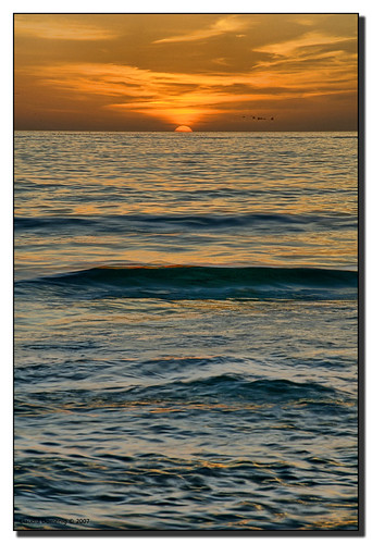 sunset gulfofmexico florida naples jpg westcoast soe hdr happynewyear canonefs1785mmf456isusm 3exp shieldofexcellence collierco colorphotoaward goodbye2007 dphdr welcome2008
