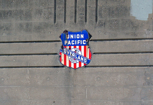 old railroad bridge up sign logo lawrence kansas unionpacific shield 3rdst douglascounty overlandroute northlawrence n3rdst