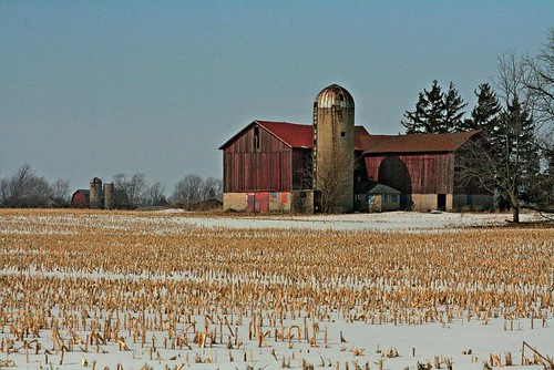 winter snow wisconsin rural barns farms sturtevant racinecounty newagecrapphotography