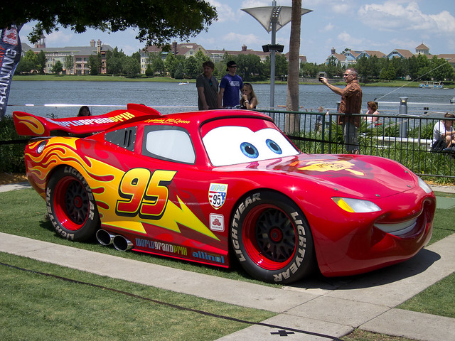 Downtown Disney Car Masters - Lightning McQueen