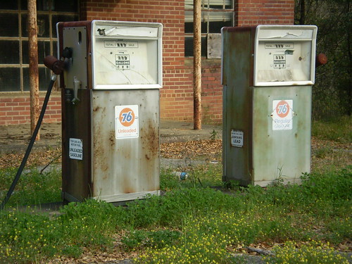 abandoned al alabama backroads union76 thedeepsouth abandonedgasstations oldgasstations oldgaspumps alabamaroute165 barbourcountyal