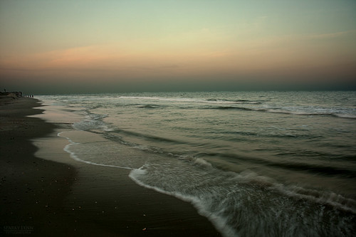ocean sunset beach water sand waves quantaray28200mmf3856 canoneos1dsmarki