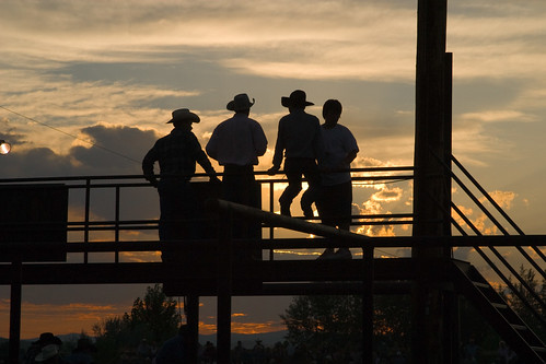 sunset cowboys montana rodeo threeforks abigfave threeforksrodeo