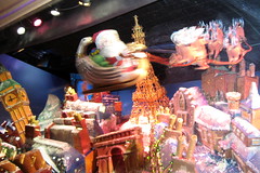 NYC - Macy's 2007 Holiday Window Display - Santa's Big Night