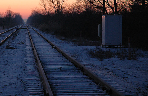 trees winter snow slr sunrise nikon d70s traintracks tracks southwindsor