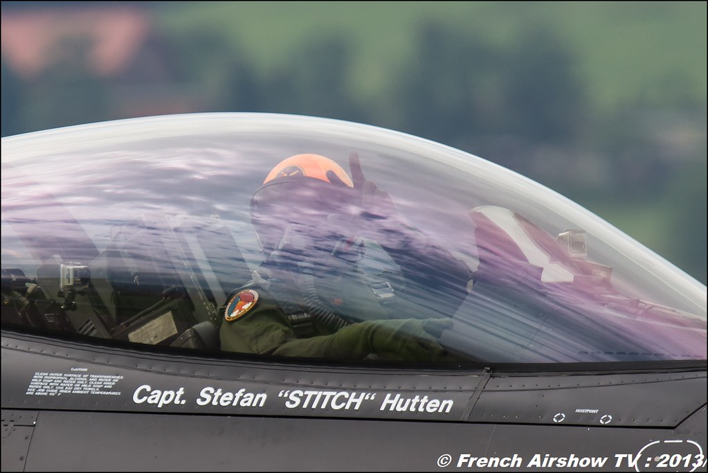 f-16 RNLAF AT AIRPOWER 2013