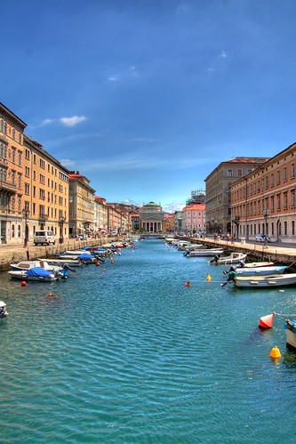italy water beauty canal day clear hdr grandcanal trieste photomatix tonemapped mywinners sipbotbfs