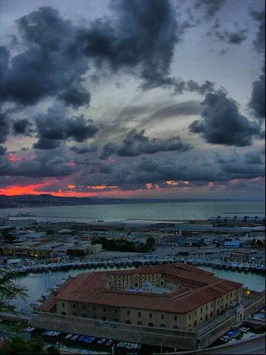 sunset sea clouds dock italia tramonto nuvole mare porto mole hdr italians ancona molevanvitelliana kaf blueribbonwinner vanvitelliana 5ex