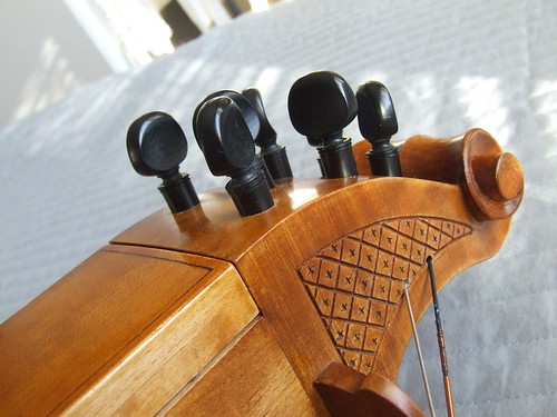 handmade planetary pegs instruments nagy balázs vielle hurdy gurdy tekerőlant tekerő
