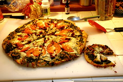 big pesto pizza, little pesto pizza    MG 1615 