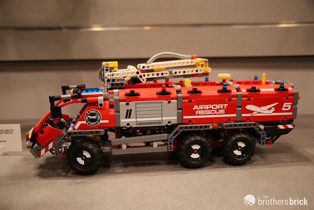 42068 Airport Rescue Vehicle