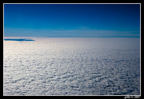 winter sky italy clouds geotagged italia december nuvole cielo layers inverno dicembre 2007 skyview strati aplusphoto wowiekazowie geo:lat=453810433287071 geo:lon=106388591424259
