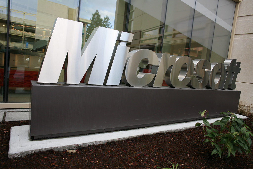 Vacilla il monopolio di fatto di Microsoft: chi compra un PC può farsi rimborsare il software inutilizzato