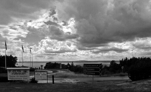 blackandwhite signs water clouds europe sweden flags ugly gränna canonpowershota520
