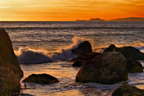 california sunset water waves shoreline pch pointandshoot venturacounty channelislands santacruzisland anacapaisland sonydsch5 mikeforsman roscs