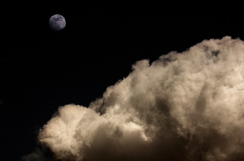 sky cloud moon clouds schweiz switzerland mond photo foto himmel wolke wolken utata twtme ~color ~farbe remophotography