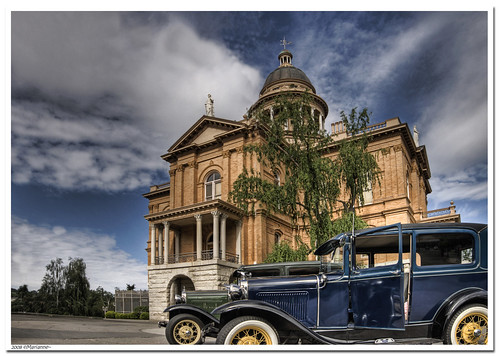 california old 3 cars ford car antique auburn courthouse hdr fords goldcountry exp photomatix sfchronicle96hrs