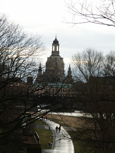 Die Frauenkirche in Dresden, ursprnglich Kirche Unserer Lieben Frau, der Name bezieht sich auf die Heilige Maria, ist eine evangelisch lutherische Kirche 34