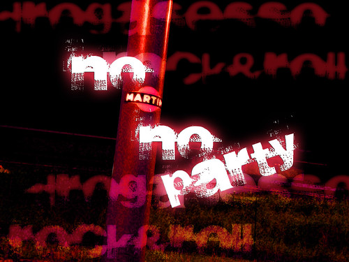 red party music rock sex tom george drink no hey martini erba rockmusic roll rosso palo georgeclooney clooney droga ctm sesso favcol drougs drinkresponsibly nomartininoparty luckytom drogasessorockroll