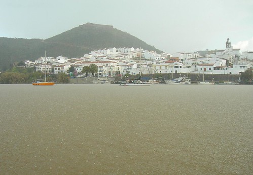 houses storm portugal nature wet water rain weather rio clouds buildings river town spain hill huelva algarve february thunder alcoutim sanlucardeguadiana rioguadiana