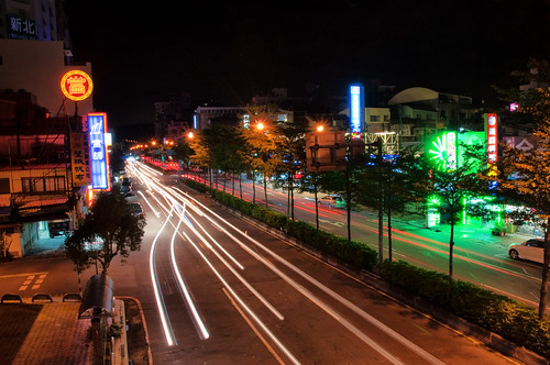 street cars night streak chinese taiwan line mandarin headlight taoyuan