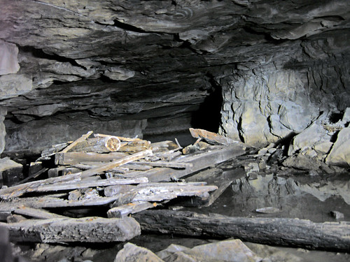 Mine Tunnel - Queenston Quarries 