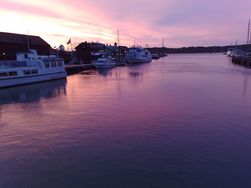 cameraphone shozu sunrise geotagged boats harbor sweden 2008 nyköping n82 nokian82 geo:lon=1701607 geo:lat=5874691