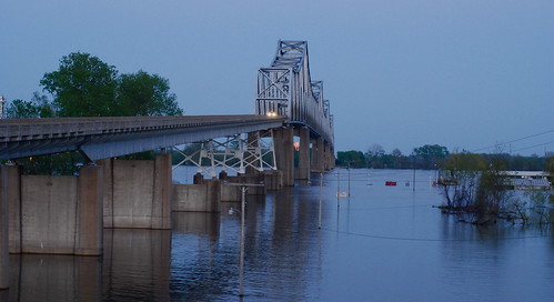 bridge river mississippi evening flooding crossing unitedstates arkansas overflowing coasttocoast 4kmsofhelena helenacrossing