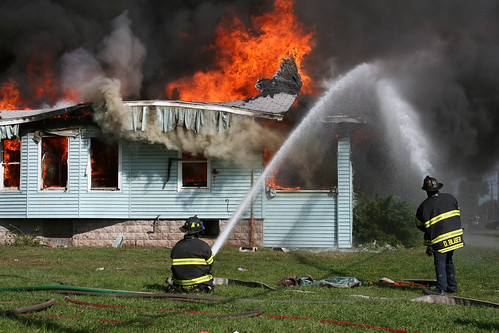house wisconsin fire fireman firemen firefighter firedepartment beloit housefire burningdownthehouse practiceburn