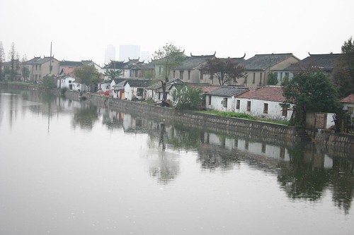 china river geotagged canal village changshu iansand geo:lat=31654989 geo:lon=120753822