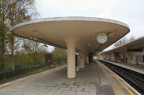 Loughton Underground station