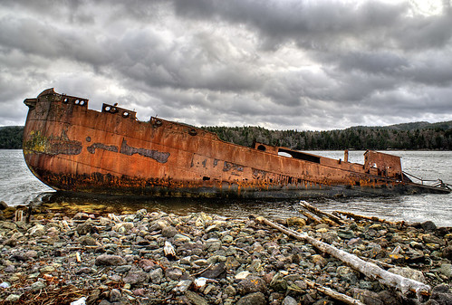ocean newfoundland shipwreck hdr 3xp photomatix