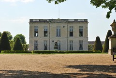 Château de Bouges - Photo of Liniez