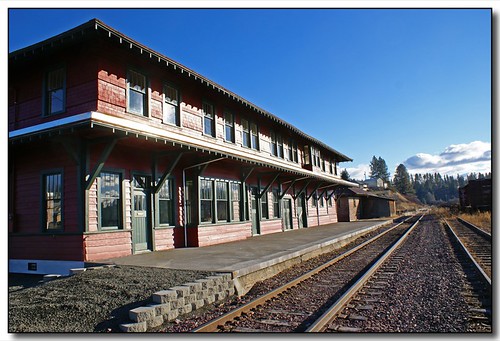 railroad idaho trainstation restoration smalltown potlatch palouse