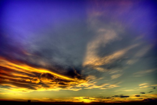 blue sunset sky beauty yellow clouds interesting montana day end hdr aficionados