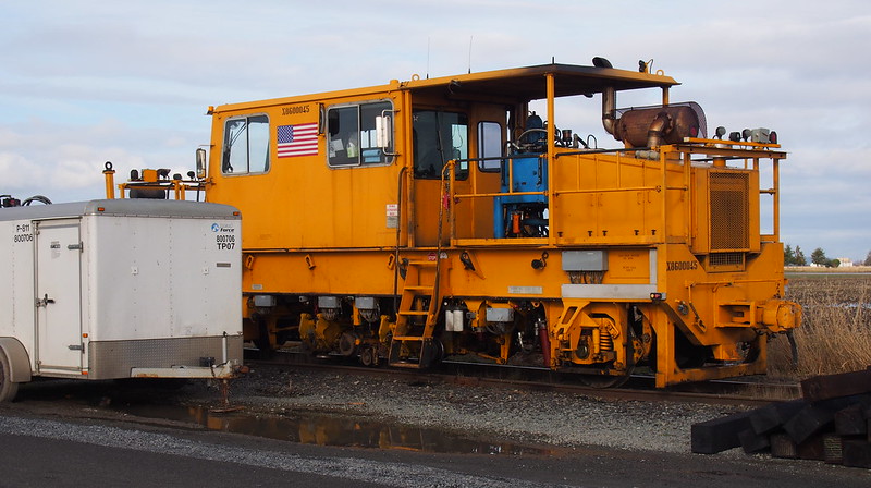 BNSF Maintenance Equipment: This siding is usually empty, but was occupied with running equipment when I went by it.