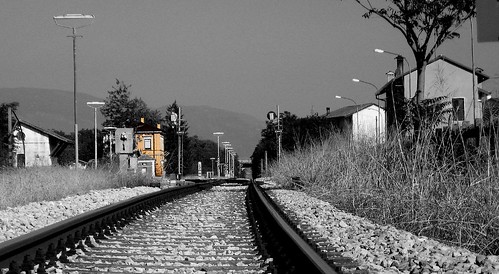 italy white black train photoshop tracks elements monterealevalcellina photootheday