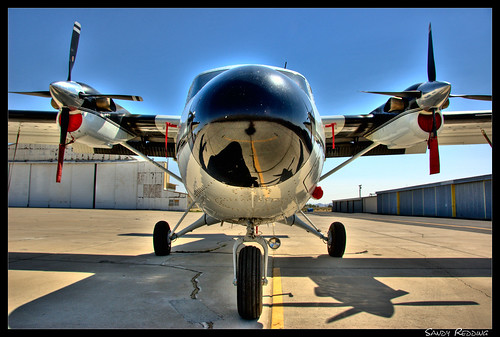 california airport aviation dehavilland inyokern twinotter photomatix tonemapped dhc6300 tokinaatx124prodx n255sa