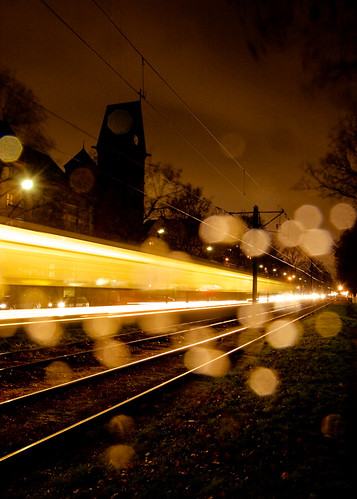 longexposure orange berlin rain yellow night nacht tram gelb regen myfave vazaar strasenbahn