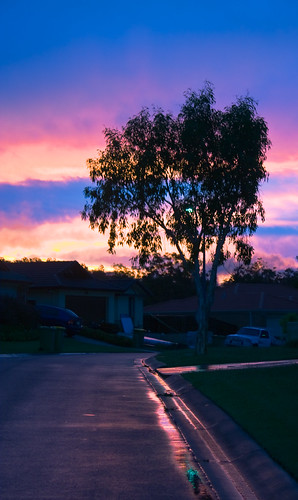camera storm sunrise country australia queensland towns dawes goldcoast robina canonefs1785mmf456isusm canoneos40d michaeldawes 20cordatacourt