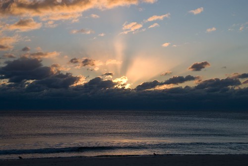 ocean morning sun beach sunrise rising dawn atlantic rise atlanticocean risingsun