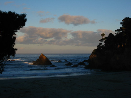 ocean beach sunrise private coast rocks pacific norcal breakers ftbragg